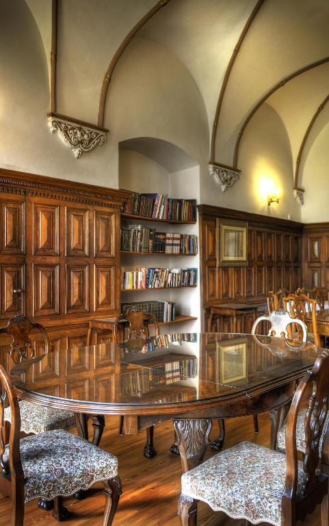 Chateau Hostacov Hotel Екстериор снимка