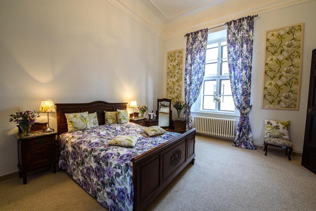 Chateau Hostacov Hotel Екстериор снимка